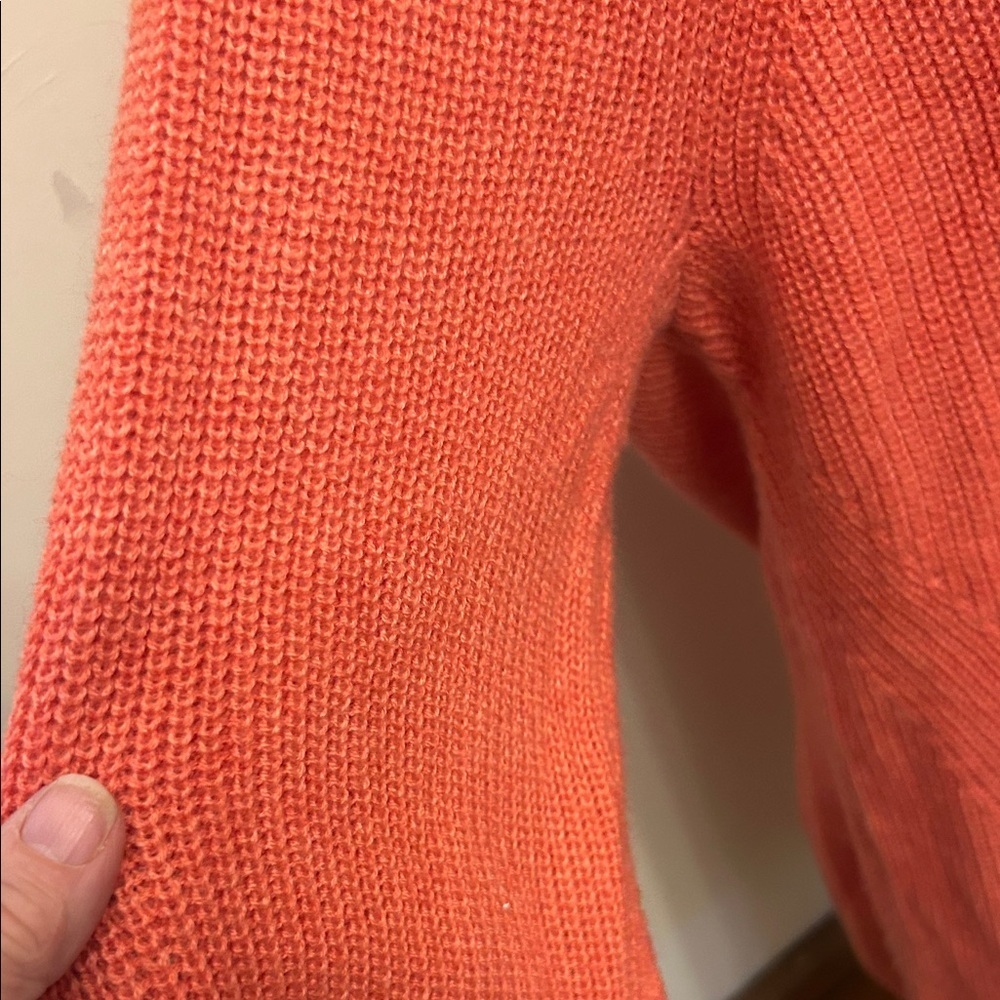 Gap coral V neck long sleeve sweater Size XXL EUC - Picture 3 of 6